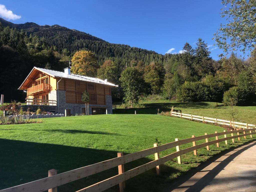 B & B Chalet Plan Strembo Εξωτερικό φωτογραφία